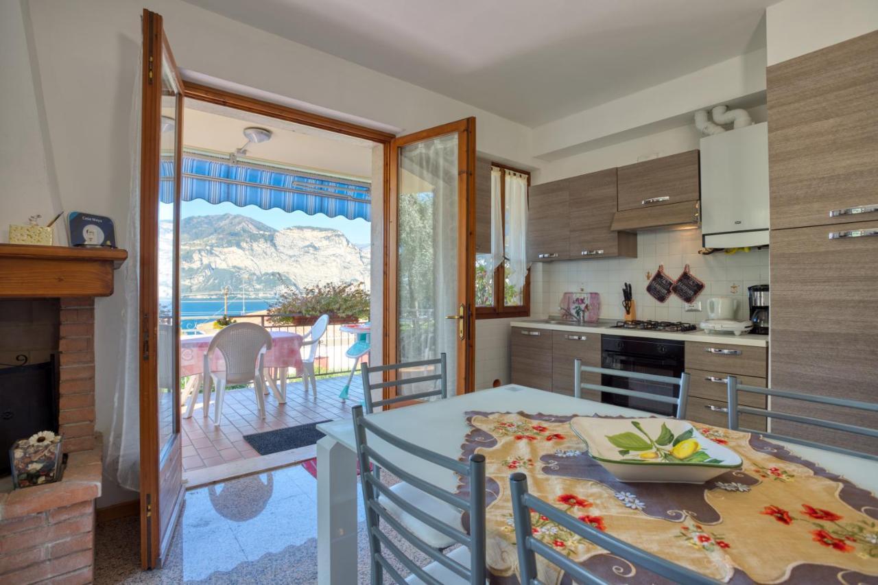 Casa Maya Brenzone sul Garda Eksteriør billede