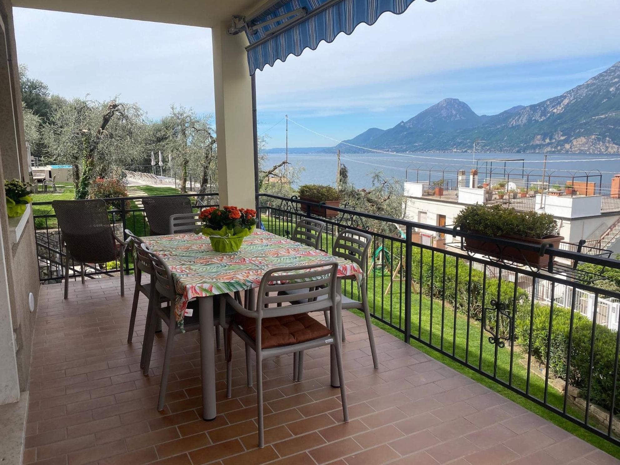 Casa Maya Brenzone sul Garda Eksteriør billede