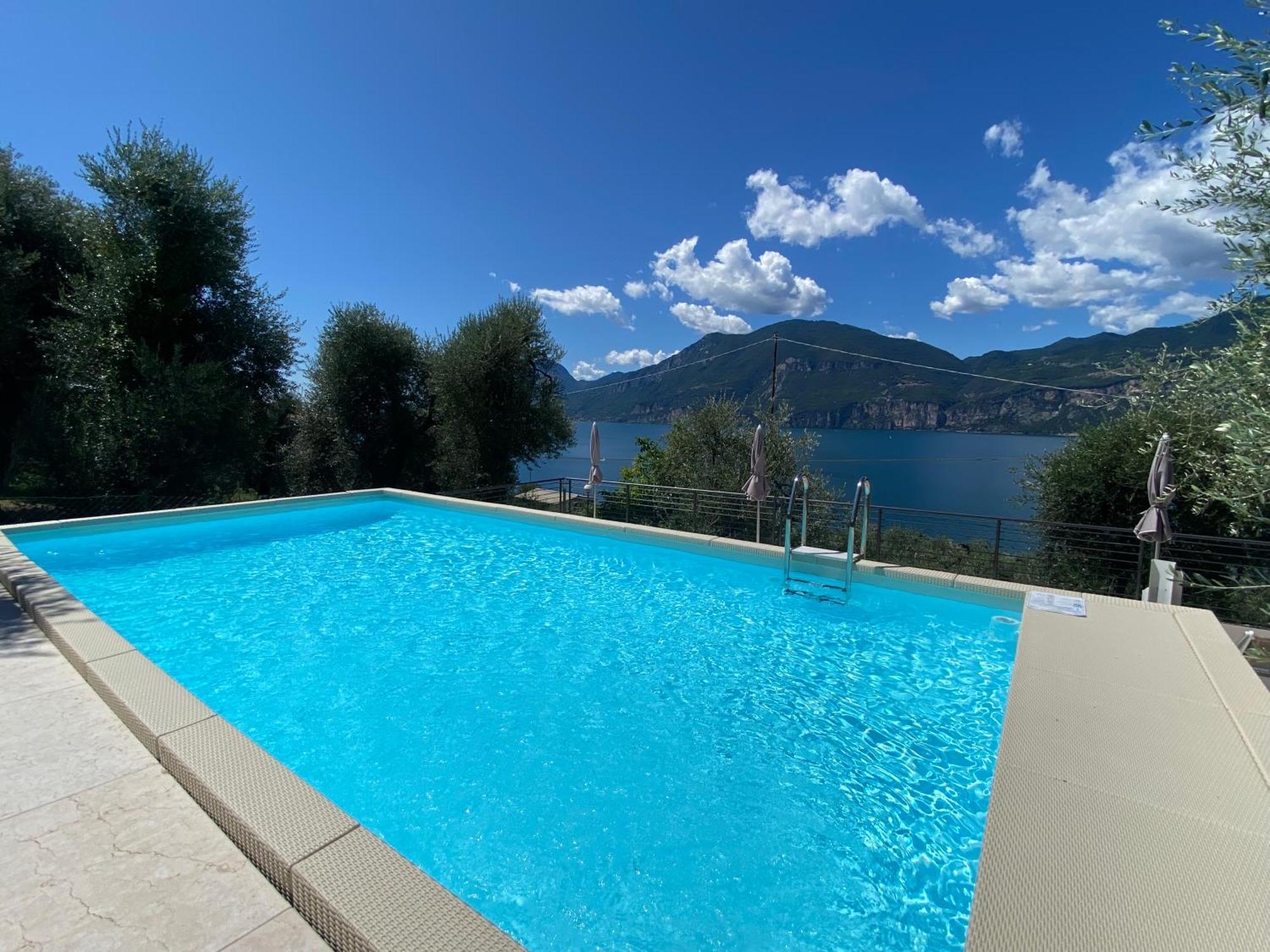 Casa Maya Brenzone sul Garda Eksteriør billede
