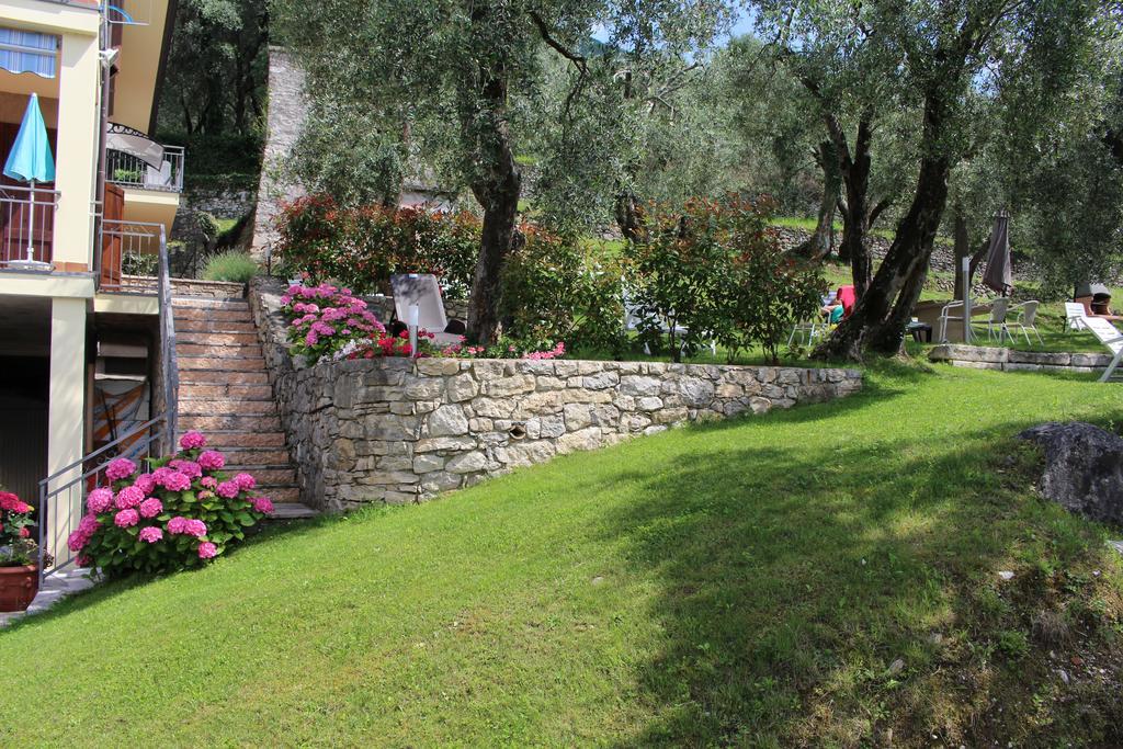 Casa Maya Brenzone sul Garda Eksteriør billede