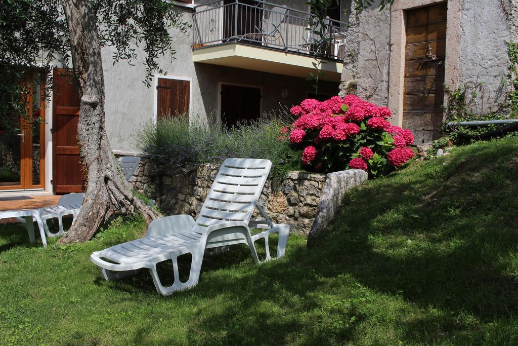 Casa Maya Brenzone sul Garda Eksteriør billede