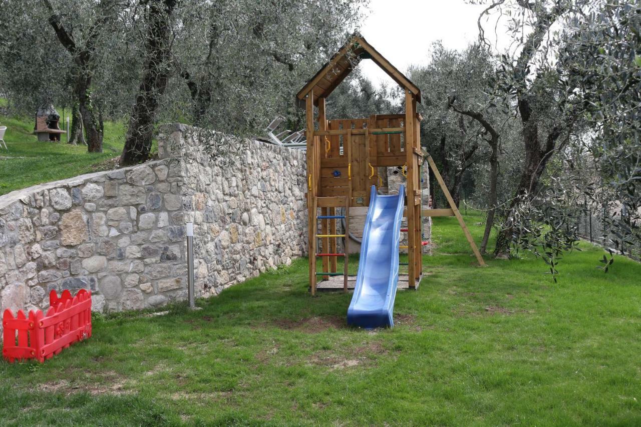 Casa Maya Brenzone sul Garda Eksteriør billede